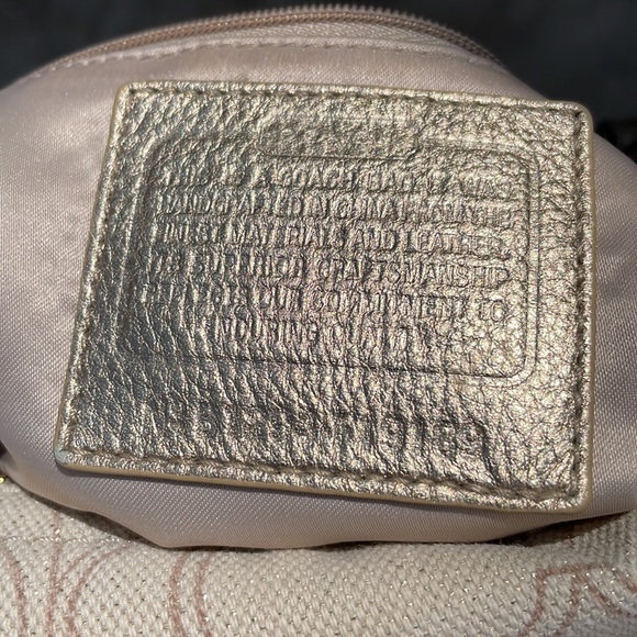 Coach Penelope Beige/Gold Linen Signature “C” Convertible Shoulder/Crossbody Bag - Picture 14 of 17